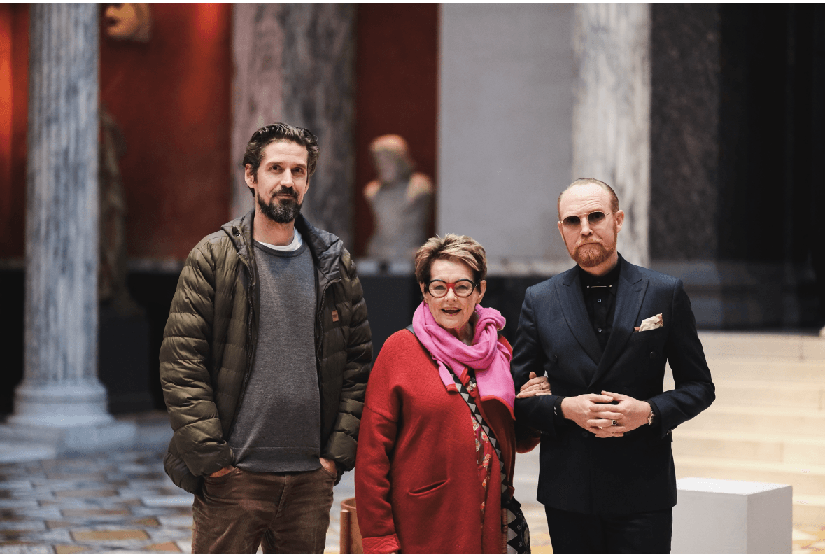 Et menneske, der gør sig umage